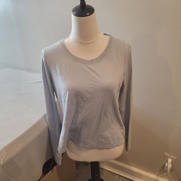Athleta Tops - Athleta Keyhole Top Stratford Blue Long Sleeve Shirt Small